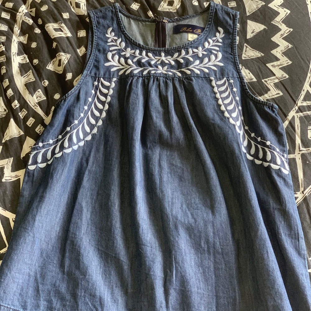 Cute Francesca’s blouse for summer!!